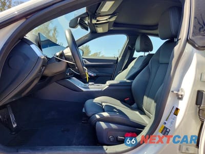 Zdjęcie 7 z 12 samochodu: 2025 BMW I4 M50 VIN:WBY33HD07SFU48327 - miniatura