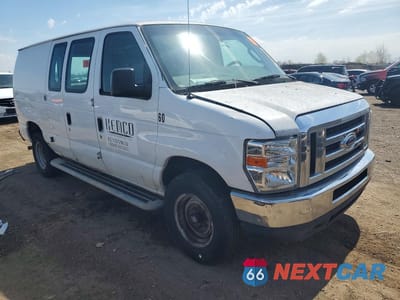 Czwarte zdjęcie samochodu z boku: 2013 FORD ECONOLINE - BOX TRUCK VIN:1FTNE2EW6DDA46608 - miniatura