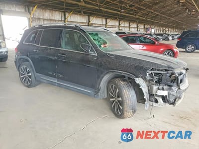 Czwarte zdjęcie samochodu z boku: 2021 MERCEDES-BENZ GLB 250 VIN:W1N4M4GB3MW106488 - miniatura