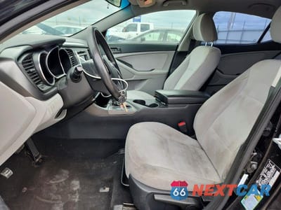 Zdjęcie 7 z 12 samochodu: 2013 KIA OPTIMA VIN:5XXGM4A73DG098502 - miniatura