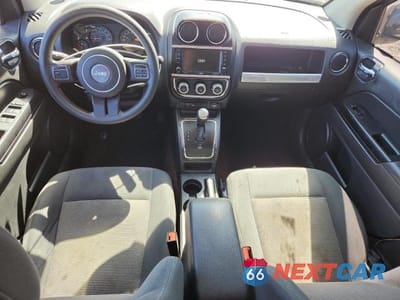 Zdjęcie 8 z 12 samochodu: 2014 JEEP COMPASS SPORT VIN:1C4NJCBB2ED900319 - miniatura