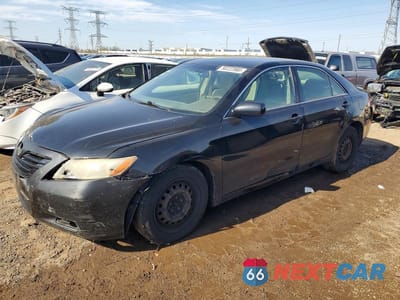 2007 TOYOTA CAMRY LE 4T1BE46KX7U699937 - główne zdjęcie licytacji z USA - miniatura