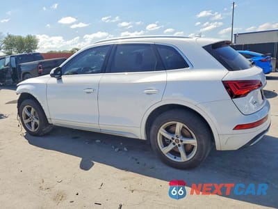 Drugie zdjęcie samochodu z przodu: 2021 AUDI Q5 PREMIUM VIN:WA1AAAFY6M2127201 - miniatura