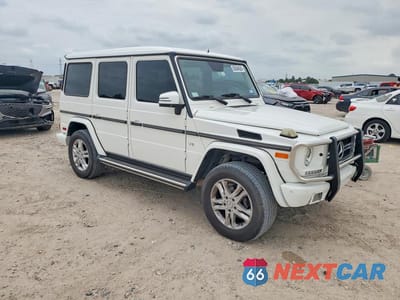 Czwarte zdjęcie samochodu z boku: 2015 MERCEDES-BENZ G 550 VIN:WDCYC3HF1FX235814 - miniatura