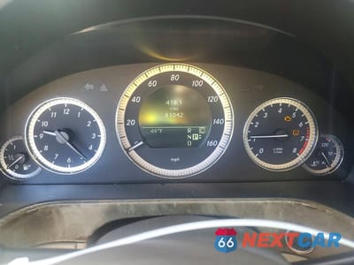 Zdjęcie 9 z 12 samochodu: 2010 MERCEDES-BENZ E 350 4MATIC VIN:WDDHF8HB1AA211215 - miniatura