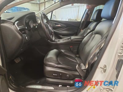 Zdjęcie 7 z 14 samochodu: 2019 BUICK ENVISION ESSENCE VIN:LRBFXCSA3KD042282 - miniatura
