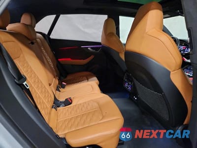 Zdjęcie 11 z 13 samochodu: 2024 AUDI RS Q8 VIN:WU1ARBF14RD009654 - miniatura