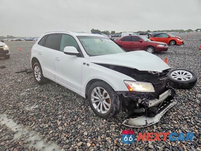 Czwarte zdjęcie samochodu z boku: 2015 AUDI Q5 PREMIUM PLUS VIN:WA1LFAFP8FA064791 - miniatura