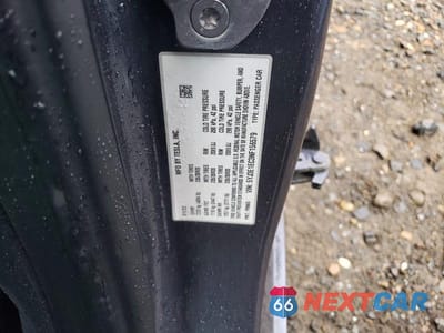 Zdjęcie 13 z 13 samochodu: 2022 TESLA MODEL 3 VIN:5YJ3E1EC3NF156579 - miniatura