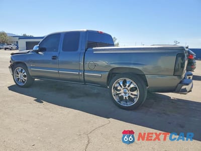 Drugie zdjęcie samochodu z przodu: 2002 CHEVROLET SILVERADO C1500 VIN:2GCEC19V921350087 - miniatura