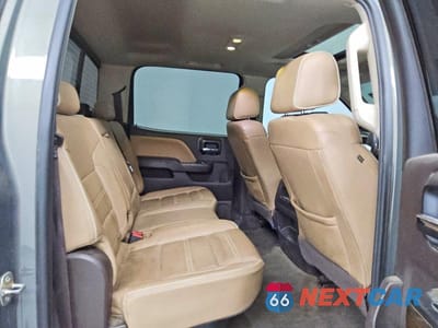 Zdjęcie 10 z 12 samochodu: 2018 GMC SIERRA K2500 DENALI VIN:1GT12UEY1JF211291 - miniatura