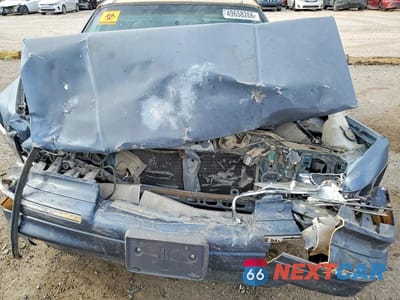 Zdjęcie 11 z 12 samochodu: 1997 LINCOLN TOWN CAR EXECUTIVE VIN:1LNLM81W5VY742868 - miniatura