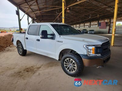 Czwarte zdjęcie samochodu z boku: 2019 FORD F150 POLICE RESPONDER VIN:1FTEW1P44KKC25001 - miniatura