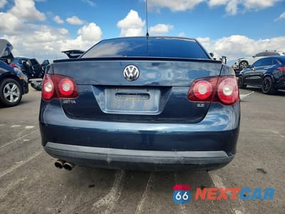 Zdjęcie 6 z 11 samochodu: 2010 VOLKSWAGEN JETTA LIMITED VIN:3VWAZ7AJ1AM118631 - miniatura