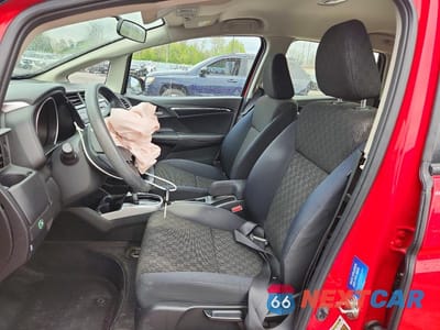 Zdjęcie 7 z 12 samochodu: 2016 HONDA FIT LX VIN:JHMGK5H51GX006881 - miniatura
