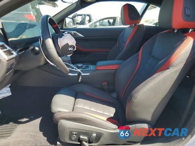 Zdjęcie 7 z 12 samochodu: 2026 BMW M440I VIN:WBA63DB09TCW54937 - miniatura