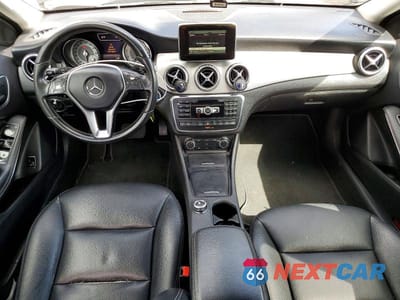 Zdjęcie 8 z 12 samochodu: 2015 MERCEDES-BENZ GLA 250 4MATIC VIN:WDCTG4GB2FJ119821 - miniatura