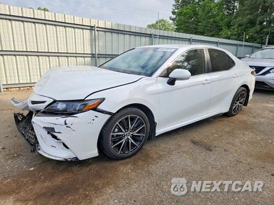 2024 TOYOTA CAMRY SE 4T1G11AK3RU200003 - główne zdjęcie licytacji z USA - miniatura