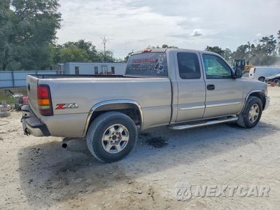 Trzecie zdjęcie samochodu z tyłu: 2005 GMC NEW SIERRA K1500 VIN:1GTEK19B65E332058 - miniatura