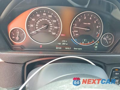 Zdjęcie 9 z 12 samochodu: 2017 BMW 320 XI VIN:WBA8A3C38HK692142 - miniatura