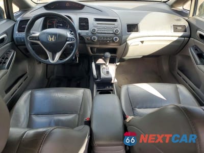 Zdjęcie 8 z 11 samochodu: 2009 HONDA CIVIC EXL VIN:2HGFA16939H504684 - miniatura