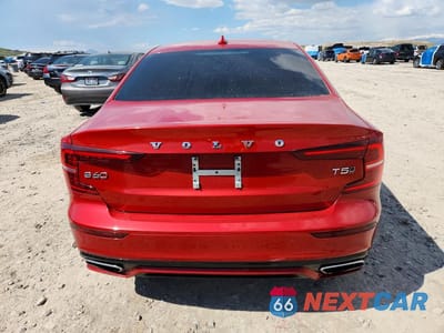 Zdjęcie 6 z 12 samochodu: 2021 VOLVO S60 T5 MOMENTUM VIN:7JR102TZ5MG103620 - miniatura