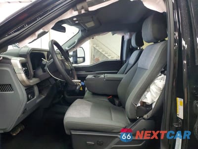 Zdjęcie 7 z 12 samochodu: 2023 FORD F250 SUPER DUTY VIN:1FT8W2BN1PED49445 - miniatura