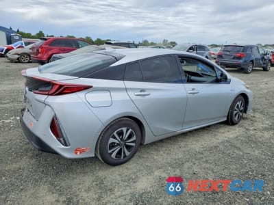 Trzecie zdjęcie samochodu z tyłu: 2017 TOYOTA PRIUS PRIME ADVANCED VIN:JTDKARFP1H3001683 - miniatura