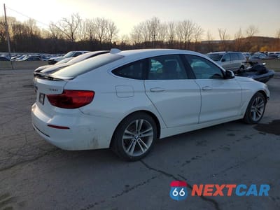 Trzecie zdjęcie samochodu z tyłu: 2018 BMW 330 XIGT VIN:WBA8Z9C54JB220281 - miniatura
