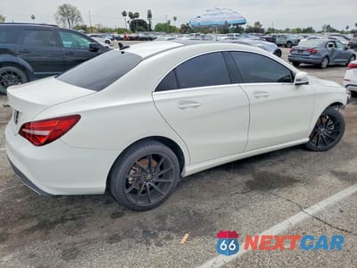 Trzecie zdjęcie samochodu z tyłu: 2017 MERCEDES-BENZ CLA 250 VIN:WDDSJ4EB4HN472598 - miniatura