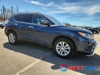 Czwarte zdjęcie samochodu z boku: 2015 NISSAN ROGUE SV VIN:KNMAT2MV9FP519593 - miniatura