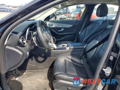 Zdjęcie 7 z 12 samochodu: 2015 MERCEDES-BENZ C 300 4MATIC VIN:55SWF4KB6FU024861 - miniatura