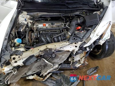 Zdjęcie 11 z 13 samochodu: 2010 HONDA ACCORD EXL VIN:1HGCP2F82AA036786 - miniatura