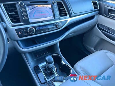 Zdjęcie 12 z 12 samochodu: 2016 TOYOTA HIGHLANDER XLE VIN:5TDJKRFH9GS322708 - miniatura