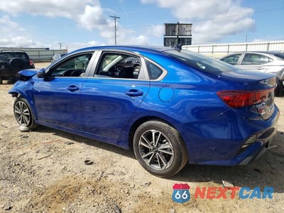 Drugie zdjęcie samochodu z przodu: 2024 KIA FORTE LXS VIN:3KPF24ADXRE804808 - miniatura