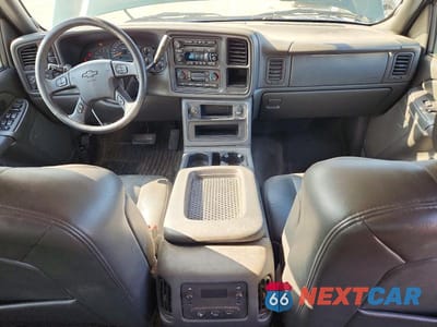 Zdjęcie 8 z 13 samochodu: 2005 CHEVROLET SILVERADO K1500 VIN:2GCEK13TX51147904 - miniatura