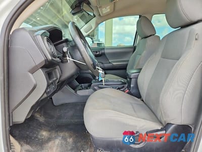 Zdjęcie 7 z 13 samochodu: 2018 TOYOTA TACOMA SR VIN:5TFAX5GN7JX105853 - miniatura