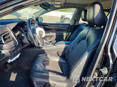 Zdjęcie 7 z 13 samochodu: 2020 TOYOTA CAMRY SE VIN:4T1G11AK7LU915759 - miniatura