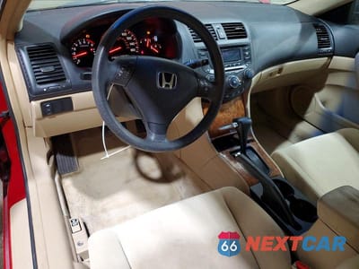 Zdjęcie 8 z 12 samochodu: 2005 HONDA ACCORD EX VIN:1HGCM72775A008197 - miniatura