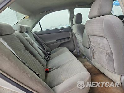 Zdjęcie 10 z 12 samochodu: 2005 TOYOTA CAMRY LE VIN:4T1BE32K55U047935 - miniatura