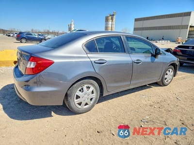 Trzecie zdjęcie samochodu z tyłu: 2012 HONDA CIVIC LX VIN:19XFB2F55CE061116 - miniatura