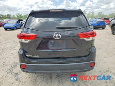 Zdjęcie 6 z 13 samochodu: 2019 TOYOTA HIGHLANDER LE VIN:5TDZARFH5KS055551 - miniatura