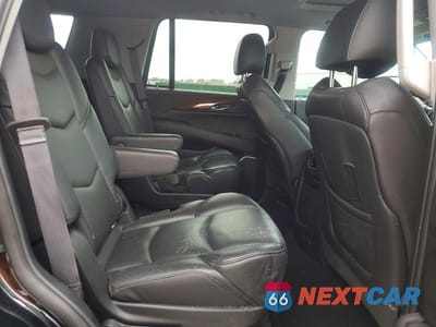Zdjęcie 11 z 13 samochodu: 2019 CADILLAC ESCALADE LUXURY VIN:1GYS3BKJ5KR186189 - miniatura