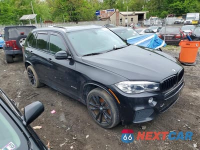 Czwarte zdjęcie samochodu z boku: 2017 BMW X5 SDRIVE35I VIN:5UXKR2C38H0X03744 - miniatura