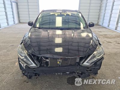 Piąte zdjęcie samochodu w środku: 2018 NISSAN SENTRA SV VIN:3N1AB7APXJL630635 - miniatura