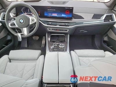 Zdjęcie 8 z 13 samochodu: 2026 BMW X5 XDRIVE40I VIN:5UX23EU00T9380222 - miniatura