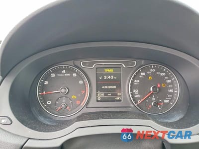 Zdjęcie 9 z 13 samochodu: 2015 AUDI Q3 PREMIUM PLUS VIN:WA1EFCFS7FR007430 - miniatura