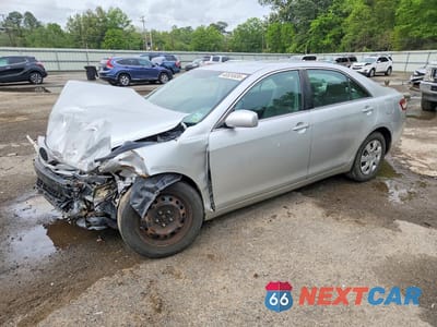 2011 TOYOTA CAMRY BASE 4T1BF3EK7BU758959 - główne zdjęcie licytacji z USA - miniatura