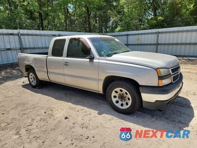 Czwarte zdjęcie samochodu z boku: 2006 CHEVROLET SILVERADO C1500 VIN:1GCEC19X76Z248656 - miniatura