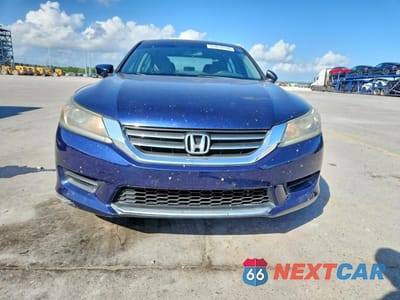 Piąte zdjęcie samochodu w środku: 2013 HONDA ACCORD LX VIN:1HGCR2F35DA273923 - miniatura